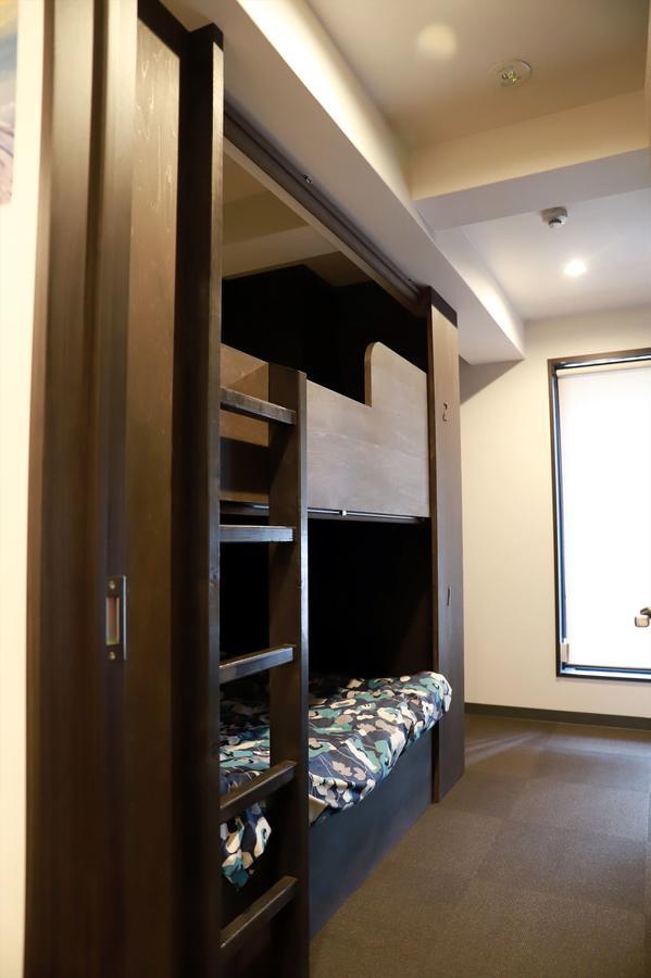Hostel Taichi House Oszaka Kültér fotó