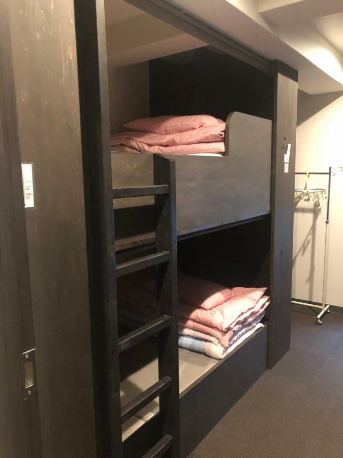 Hostel Taichi House Oszaka Kültér fotó